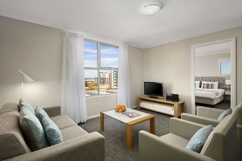 Quest Wollongong - Local Tourism 4