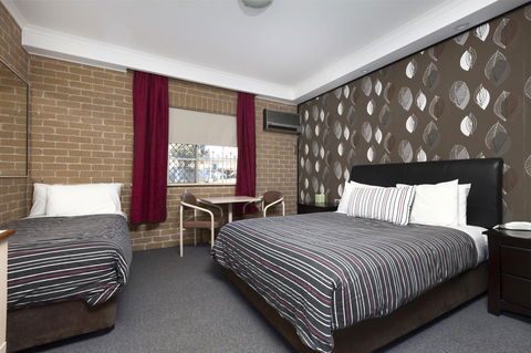 Grand Manor Motor Inn - Accommodation Australia 8