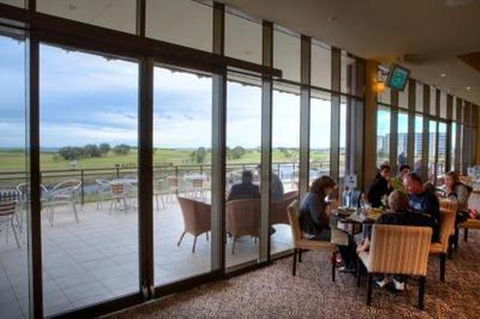 Best Western City Sands - Local Tourism 10
