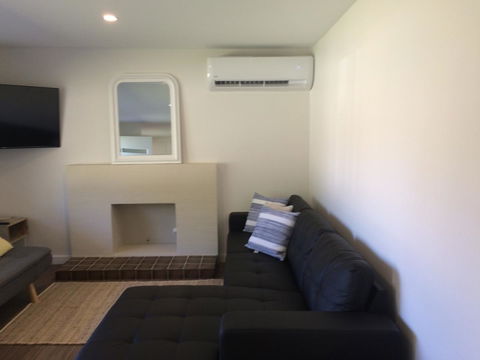 Golden Hill Cottage - Accommodation Australia 13