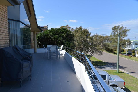 The Boat House - Accommodation Australia 20