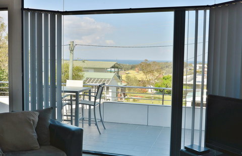 The Boat House - Accommodation Australia 1