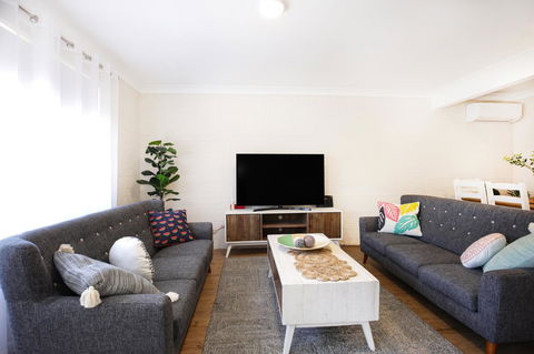 Abode @ Culburra - Pet Friendly - 4 Mins To Beach - Accommodation Australia 6