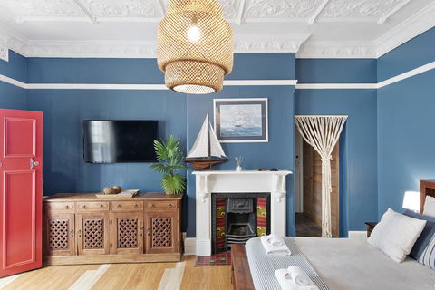 Designer Studios Manly - Local Tourism 7