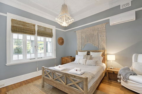 Designer Studios Manly - Local Tourism 0