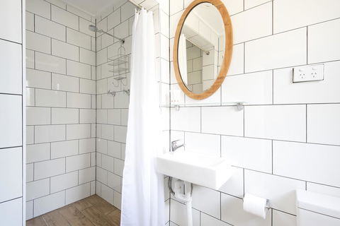 Designer Studios Manly - Local Tourism 34