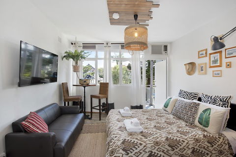 Designer Studios Manly - Local Tourism 25