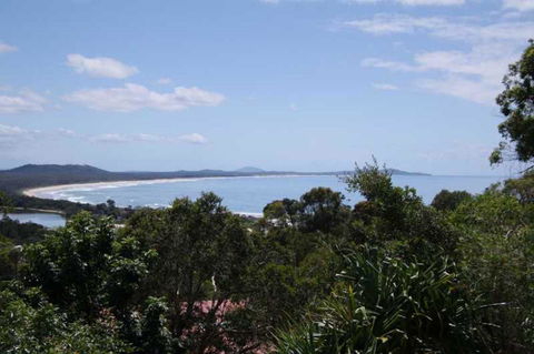 Coastwatch, 26 Comara Terrace - Accommodation Australia 0