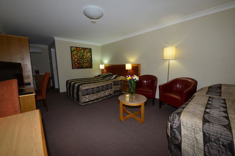 Winning Post Motor Inn - Accommodation Australia 20