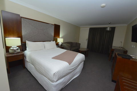 Winning Post Motor Inn - Accommodation Australia 19