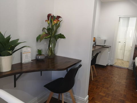 Newtown Cozy Stays - Local Tourism 38