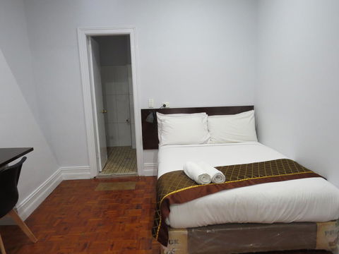 Newtown Cozy Stays - Local Tourism 37