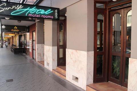 Newtown Cozy Stays - Local Tourism 0