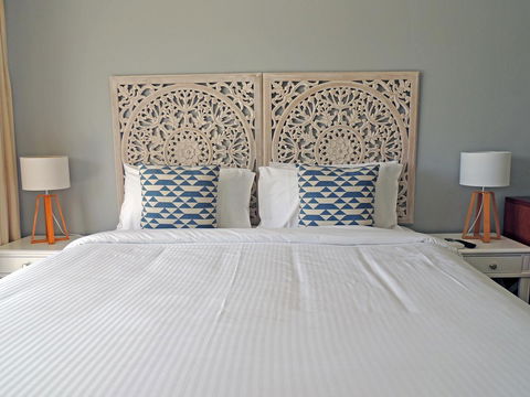 Charlesworth Bay Beach Resort - Bed n Breakfasts 4