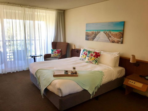 Charlesworth Bay Beach Resort - Bed n Breakfasts 2