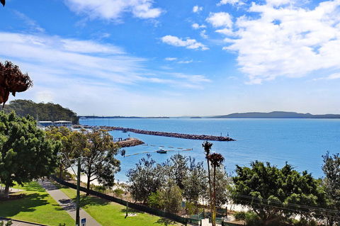 Victoria Parade, Kiah, Unit 10, 53 - Accommodation Australia 15