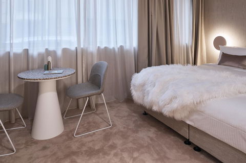 The Collectionist Newtown - Accommodation Australia 27