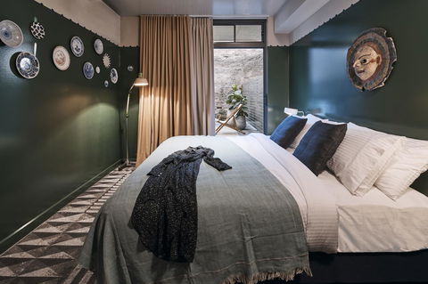 The Collectionist Newtown - Accommodation Australia 30