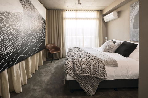 The Collectionist Newtown - Accommodation Australia 14