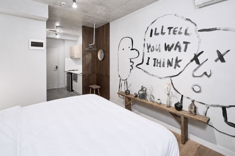 The Collectionist Newtown - Accommodation Australia 33