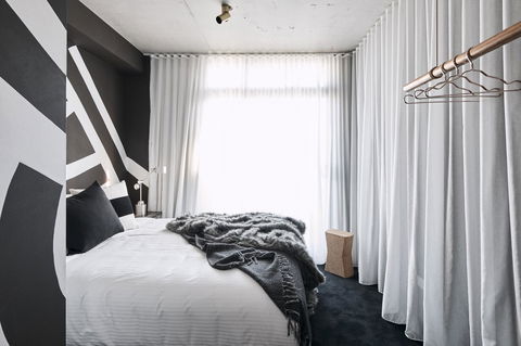 The Collectionist Newtown - Accommodation Australia 43