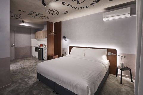 The Collectionist Newtown - Accommodation Australia 18