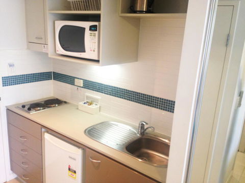 BASE Holidays - Ettalong Beach Premium Apartments - Accommodation Australia 25