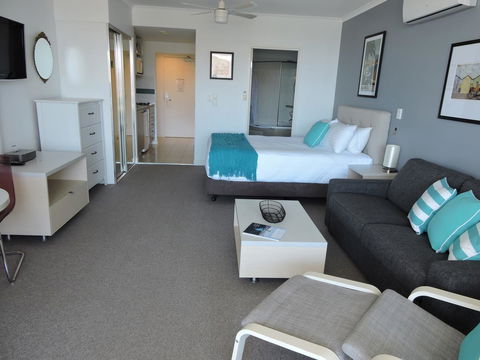 BASE Holidays - Ettalong Beach Premium Apartments - Accommodation Australia 18