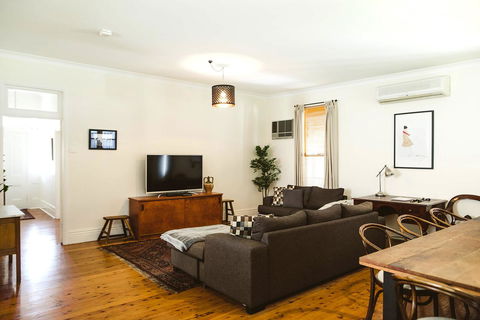 Morpeth Cottage - Accommodation Australia 2