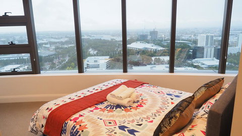 SkyGarden Sydney Olympic Park 3 & 4 Bedroom City View - Bed n Breakfasts 34