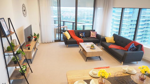 SkyGarden Sydney Olympic Park 3 & 4 Bedroom City View - Bed n Breakfasts 4