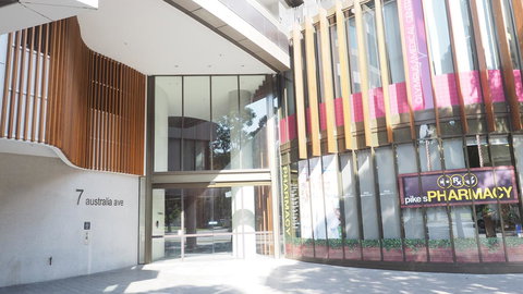 SkyGarden Sydney Olympic Park 3 & 4 Bedroom City View - Bed n Breakfasts 37