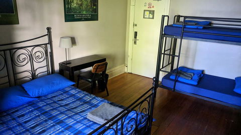 Newtown Backpackers - Local Tourism 26