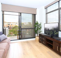 Vibrant inner-city living - Darling Harbour fringe - Local Tourism