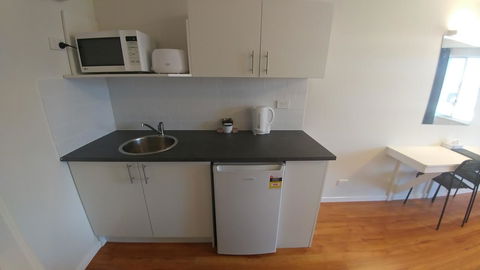 Eden Motel - Bed n Breakfasts 9