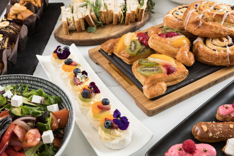 Rydges Parramatta - Bed n Breakfasts 32