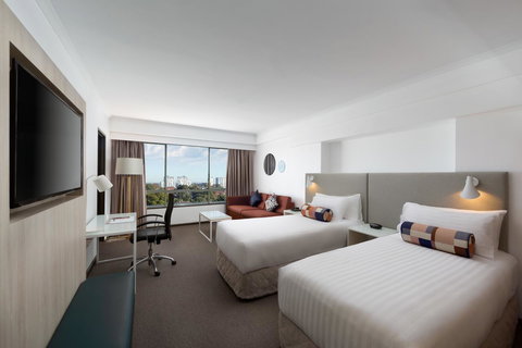 Rydges Parramatta - Bed n Breakfasts 12