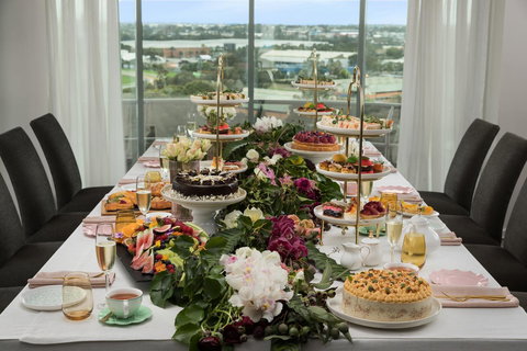 Rydges Parramatta - Bed n Breakfasts 17