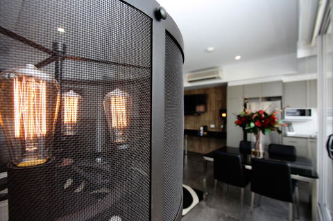 Honeysuckle Executive Apartments - Local Tourism 35