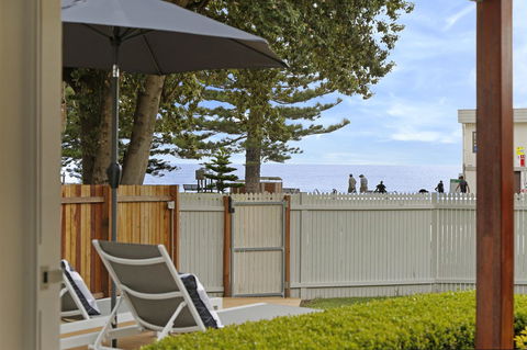 The Beach House North Wollongong - Local Tourism 3