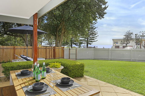 The Beach House North Wollongong - Local Tourism 8