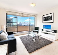 Wyndel Apartments - Apex North Sydney - Accommodation Australia