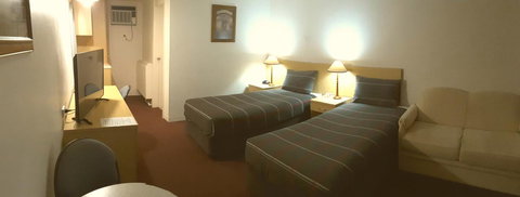 Cooma Motor Lodge Motel - Local Tourism 1