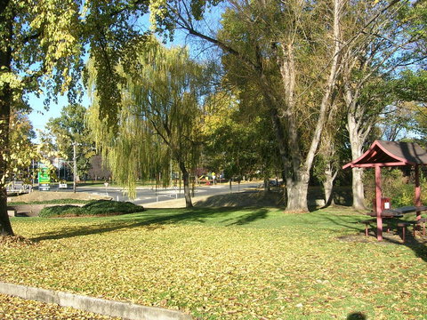 Cooma Motor Lodge Motel - Local Tourism 17