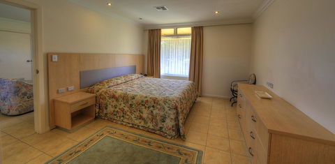 Cooma Motor Lodge Motel - Local Tourism 26