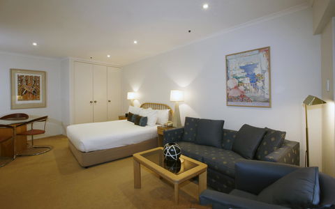 The York By Swiss-Belhotel - Local Tourism 40
