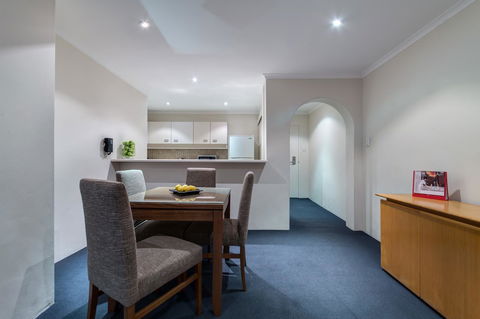 The York By Swiss-Belhotel - Local Tourism 8