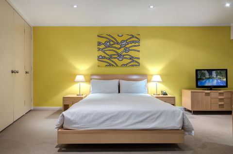 The York By Swiss-Belhotel - Local Tourism 2