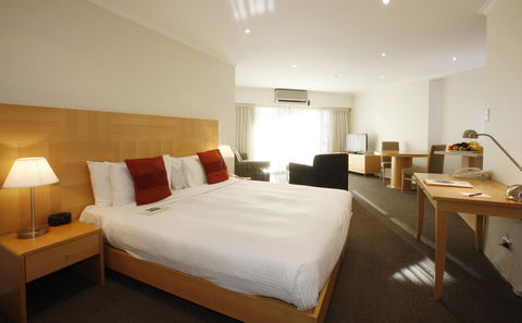 The York By Swiss-Belhotel - Local Tourism 27