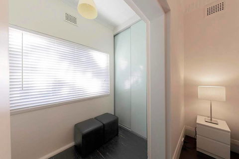 BONDI BEACH PRIME 1 Bedroom + Sunroom - Accommodation Australia 5